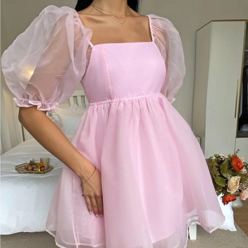 Fluffy pink dress